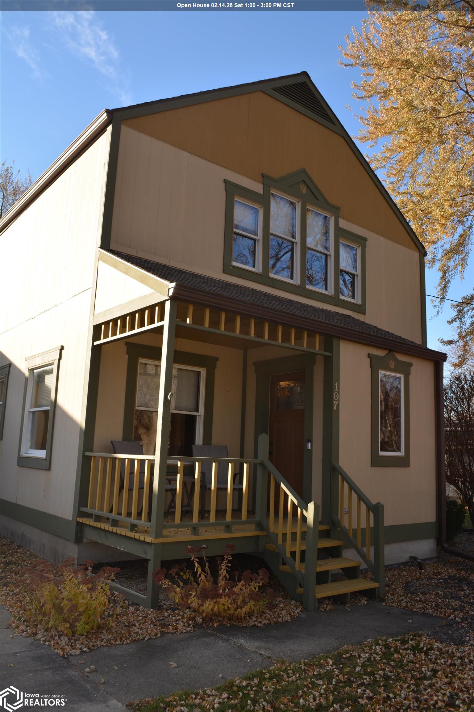 107 34th Street W Clear Lake IA 50428