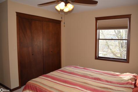 107 34th Street W Clear Lake IA 50428