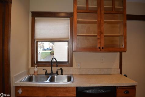 107 34th Street W Clear Lake IA 50428