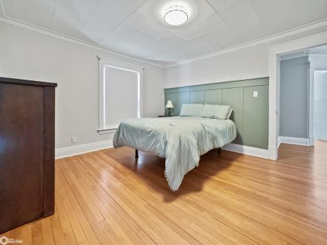 705 Central Avenue E Hampton IA 50441