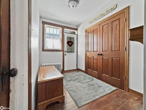 705 Central Avenue E Hampton IA 50441