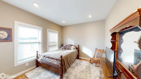 2750 Indigo Avenue Marble Rock IA 50653
