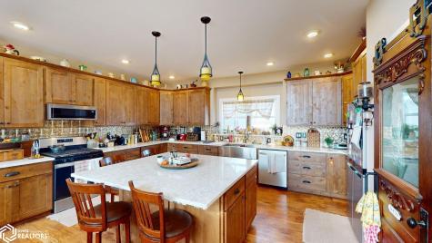 2750 Indigo Avenue Marble Rock IA 50653