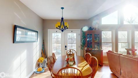 2750 Indigo Avenue Marble Rock IA 50653