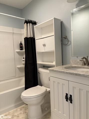 109 Oakridge Drive Forest City IA 50436