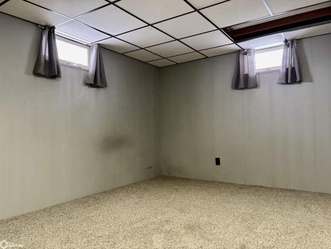 109 Oakridge Drive Forest City IA 50436