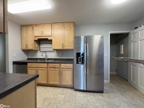 109 Oakridge Drive Forest City IA 50436