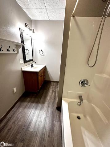 721 Center Street E Britt IA 50423