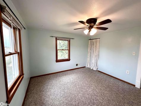 721 Center Street E Britt IA 50423