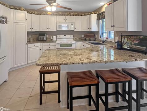 2009 Briardale Drive Iowa Falls IA 50126