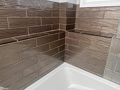 2009 Briardale Drive Iowa Falls IA 50126