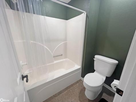 2009 Briardale Drive Iowa Falls IA 50126