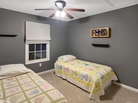 2009 Briardale Drive Iowa Falls IA 50126