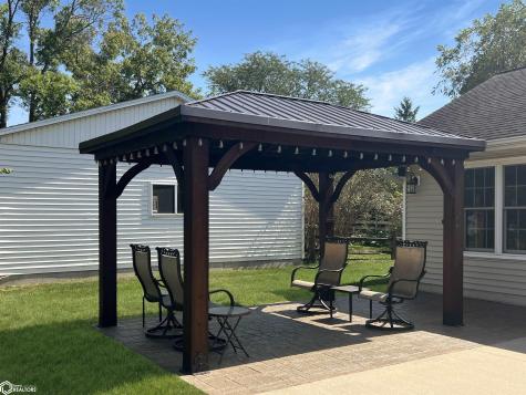 2009 Briardale Drive Iowa Falls IA 50126