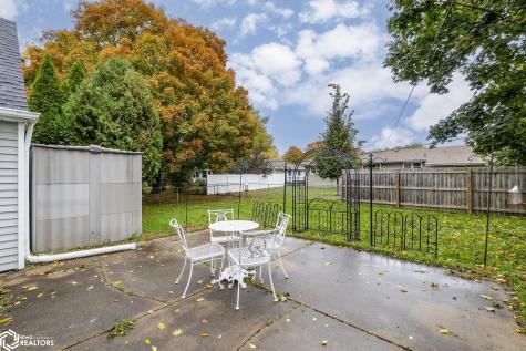 5 Lakeview Drive Mason City IA 50401