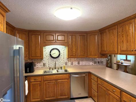 732 N Wooster Street Algona IA 50511