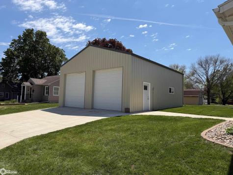 732 N Wooster Street Algona IA 50511