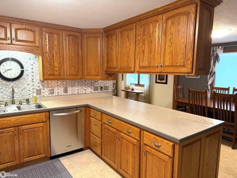 732 N Wooster Street Algona IA 50511