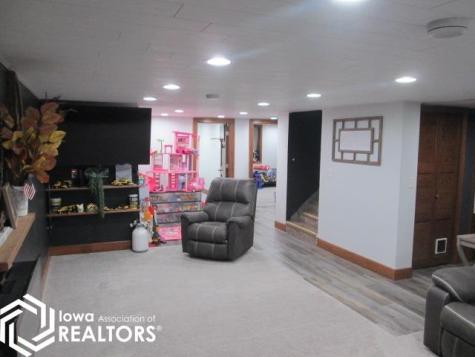 103 5th Avenue SE Belmond IA 50421