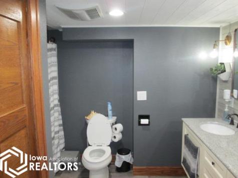 103 5th Avenue SE Belmond IA 50421