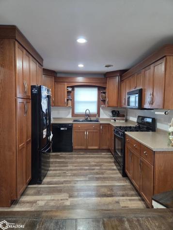 103 5th Avenue SE Belmond IA 50421