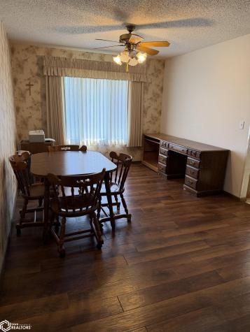 1902 E State Street Algona IA 50511