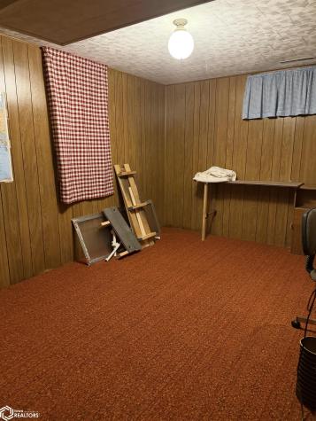 1902 E State Street Algona IA 50511