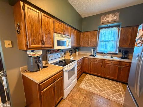 419 3rd Street SW Hampton IA 50441