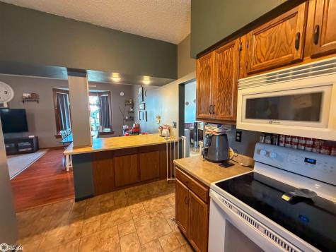 419 3rd Street SW Hampton IA 50441