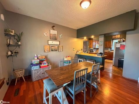 419 3rd Street SW Hampton IA 50441