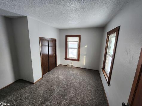 408 N Main Street Buffalo Center IA 50424