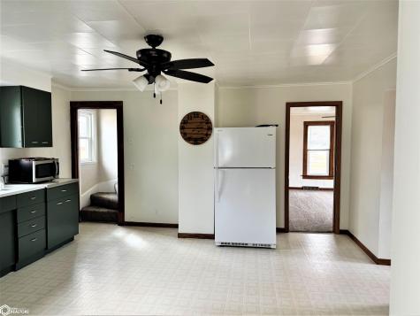 204 2nd Street NE Buffalo Center IA 50424