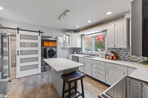 315 N 6th Street Clear Lake IA 50428