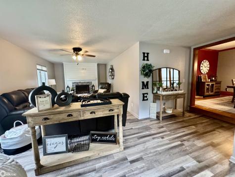 315 N 6th Street Clear Lake IA 50428