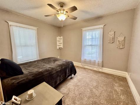 315 N 6th Street Clear Lake IA 50428