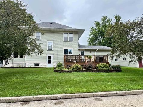 315 N 6th Street Clear Lake IA 50428