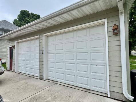 315 N 6th Street Clear Lake IA 50428