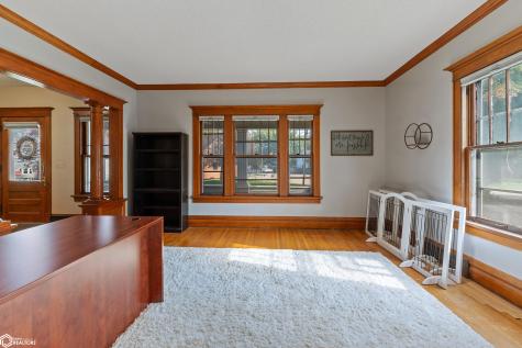 315 N 6th Street Clear Lake IA 50428