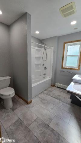 207 N Lincoln Street Lake Mills IA 50450