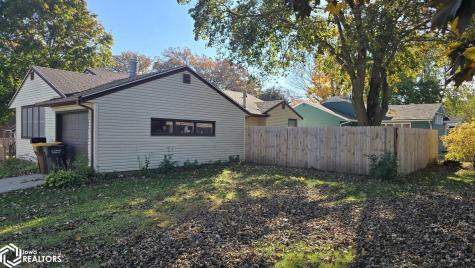 207 N Lincoln Street Lake Mills IA 50450