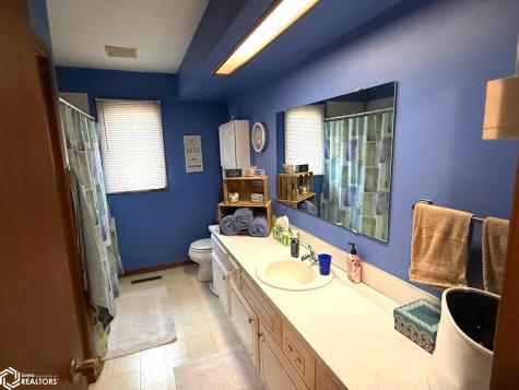 419 W Overmeyer Drive Algona IA 50511