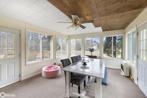 2037 12th Street NE Mason City IA 50401