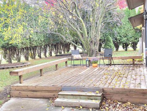 925 Briarstone Drive Mason City IA 50401