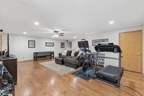 105 Woodlane Drive Clear Lake IA 50428