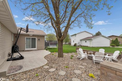 105 Woodlane Drive Clear Lake IA 50428