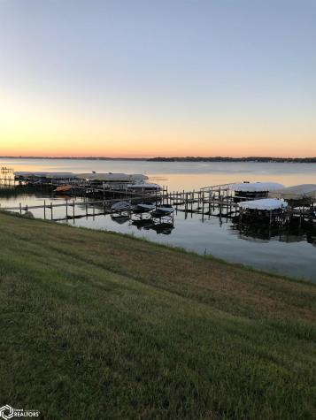 105 Woodlane Drive Clear Lake IA 50428
