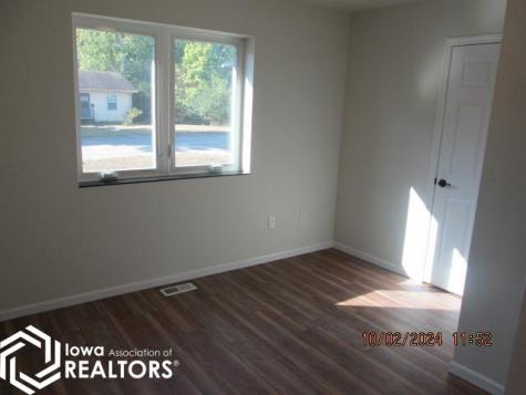 803 E Main Street Belmond IA 50421