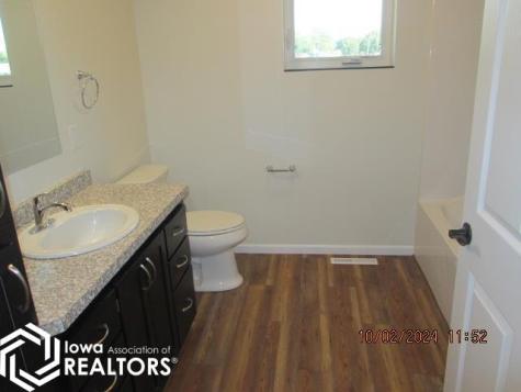 803 E Main Street Belmond IA 50421