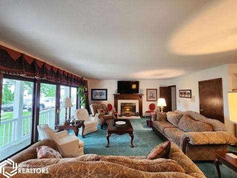 3511 19th Street SW Mason City IA 50401