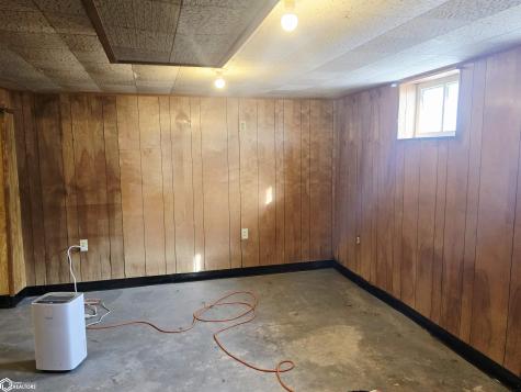 740 Grove Avenue Garner IA 50438